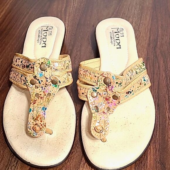 Alta Moda Gold Slip-on Sandals with Colored Sparkles, Size US 8.5 or 39 Shoes - Picture 2 of 9